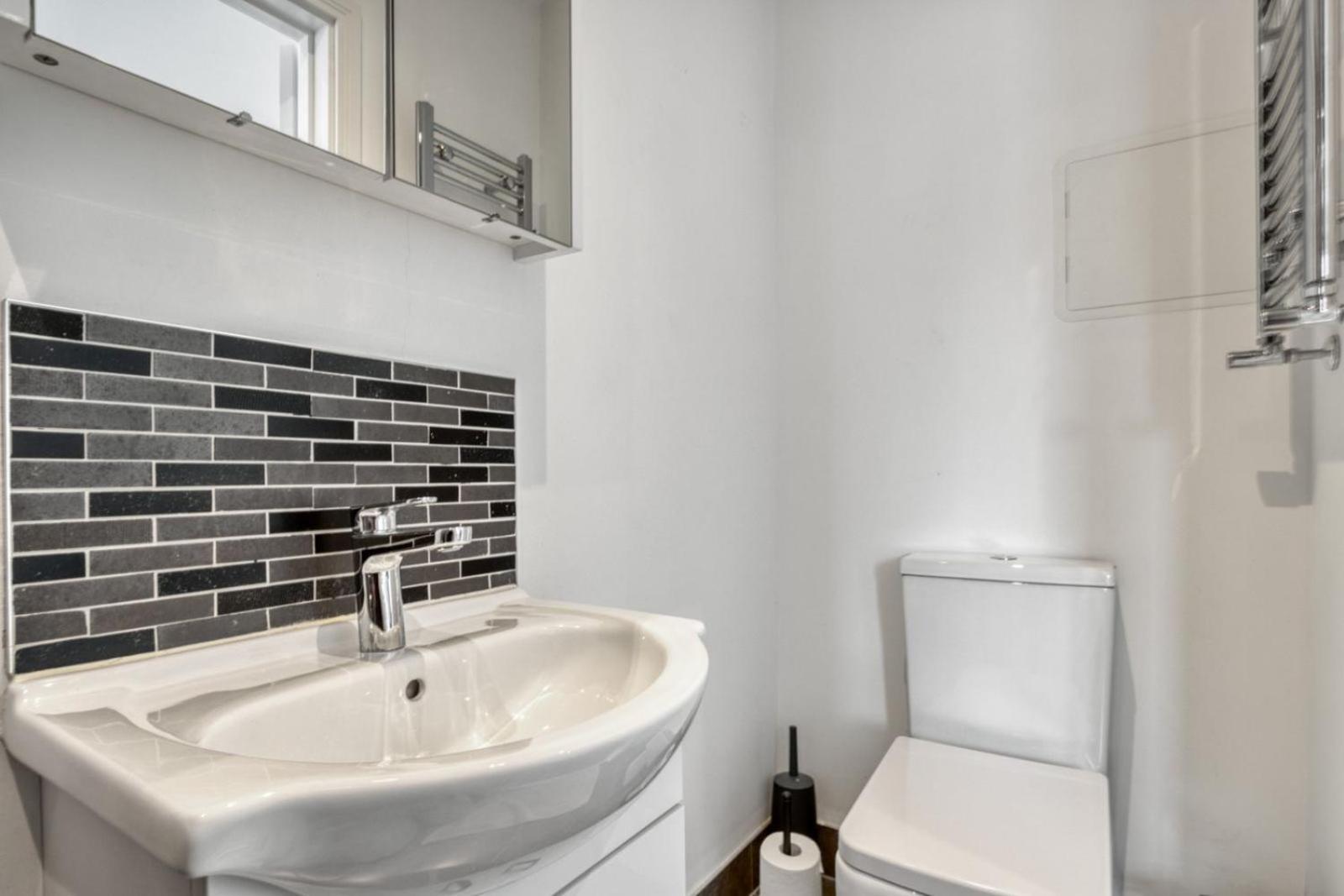 Luxurious Hidden Gem In Wandsworth Lejlighed London Eksteriør billede