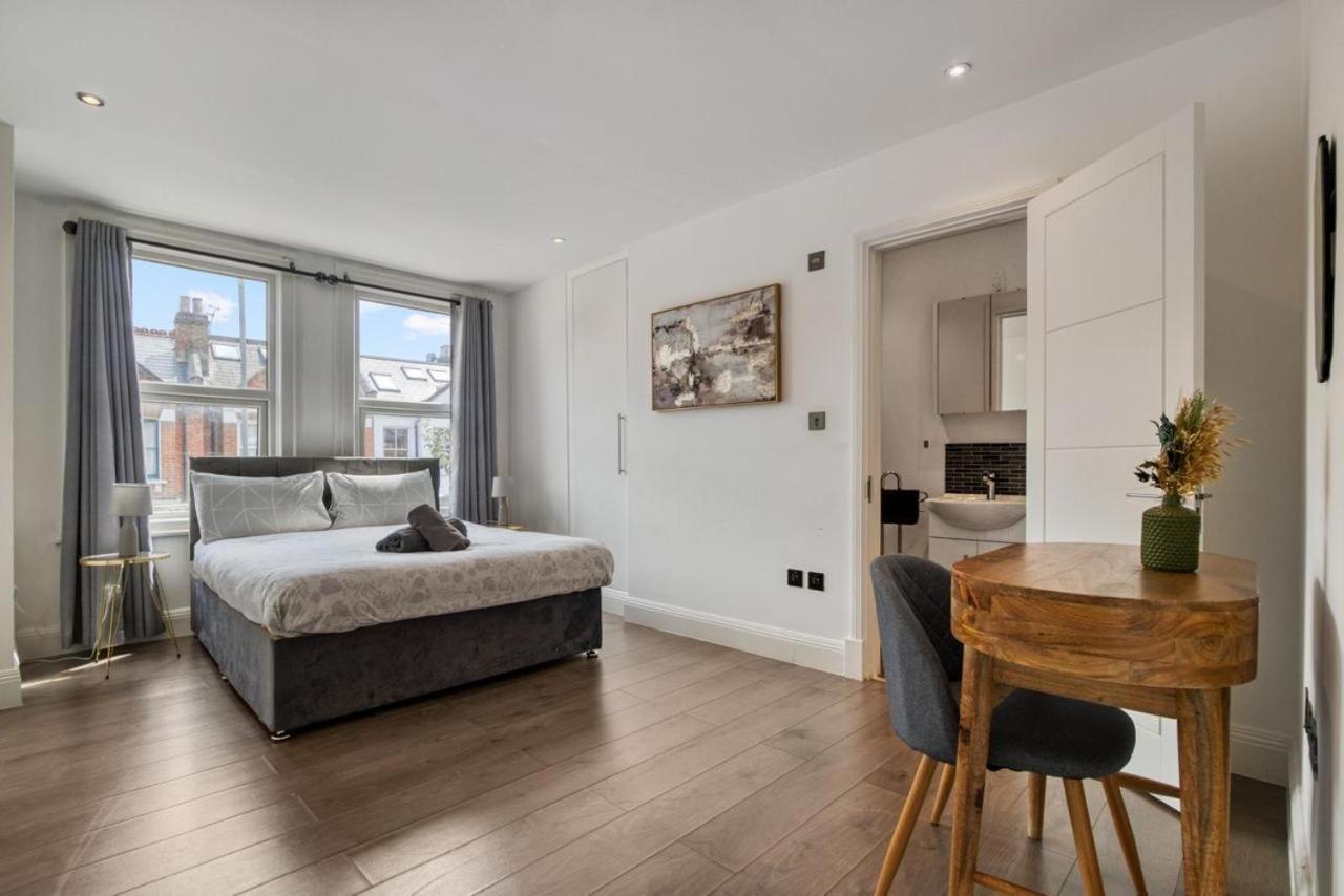Luxurious Hidden Gem In Wandsworth Lejlighed London Eksteriør billede
