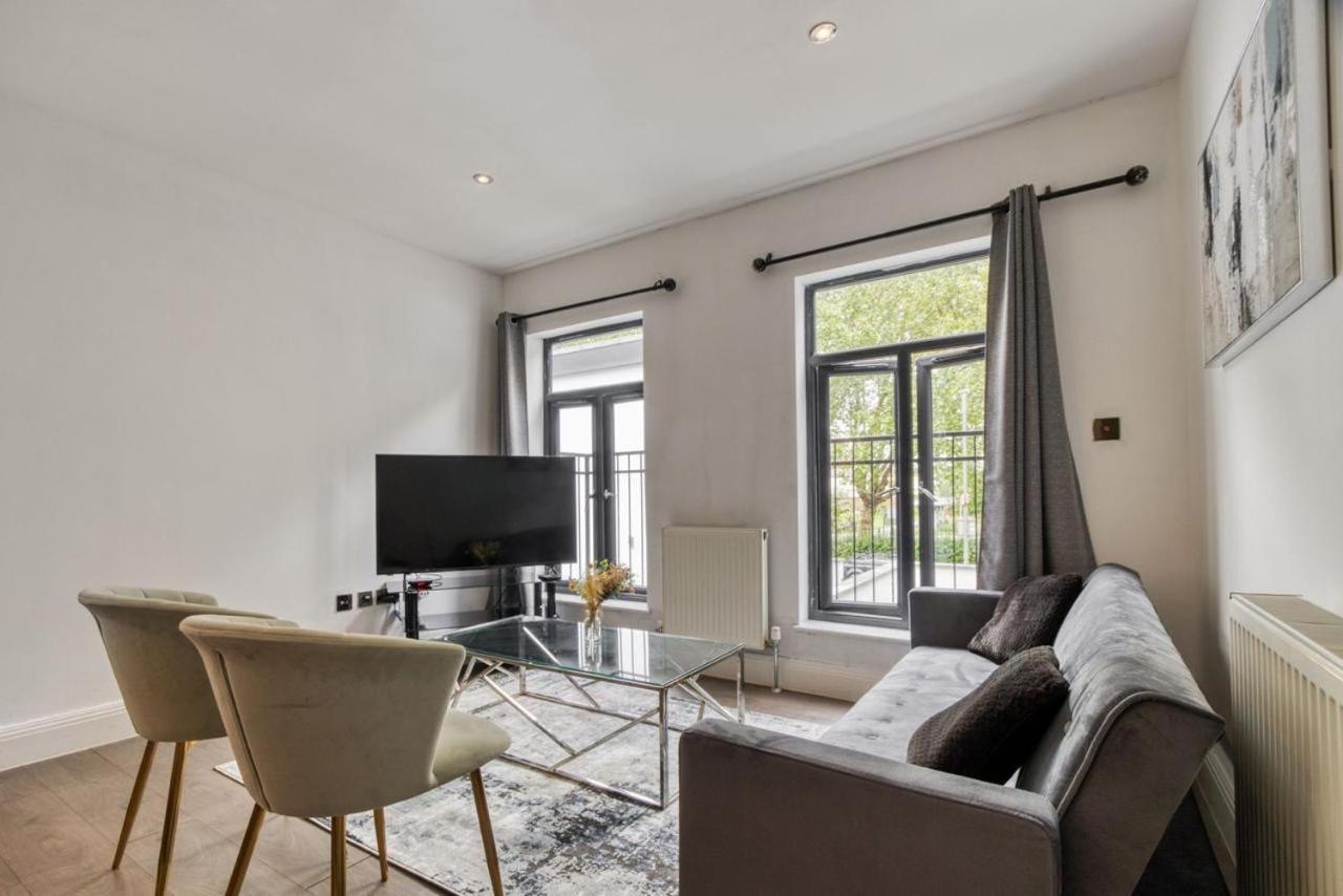 Luxurious Hidden Gem In Wandsworth Lejlighed London Eksteriør billede